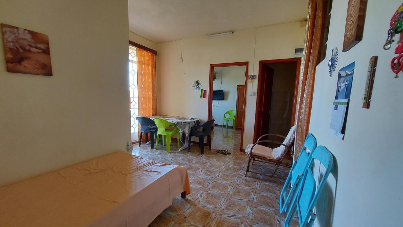 Allamanda Apartments - 100M Bain Boeuf Beach Dış mekan fotoğraf